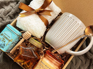 Calm & Cuddle Hygge Collection | Healing Vibes Gift Set for Women and Men